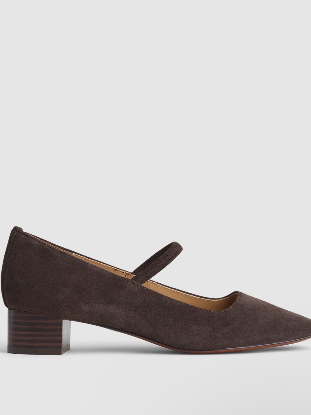 The Greta Pump in Dark Roast - Picture 3 of 5
